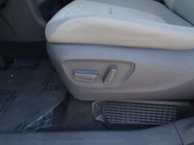 Certified 2021 Toyota Sienna LE image 16