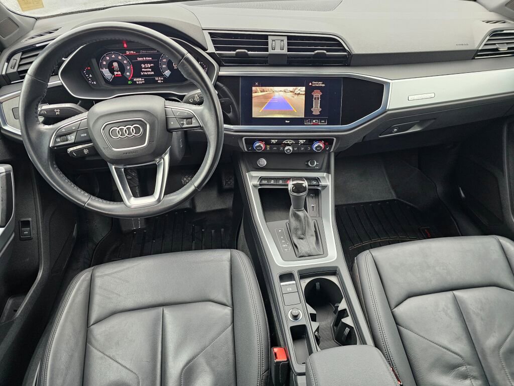 Used 2020 Audi Q3 2.0T Premium w/ Convenience Package image 23