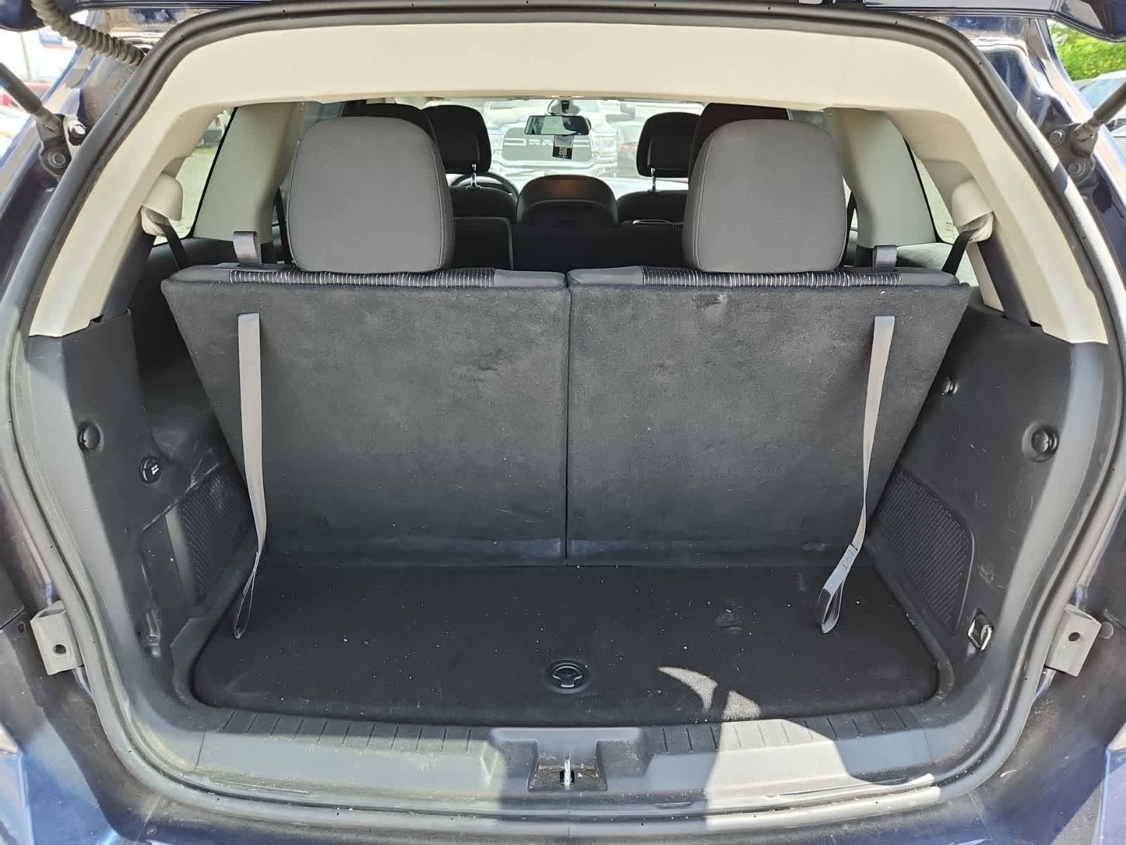 Used 2018 Dodge Journey SE FWD image 25