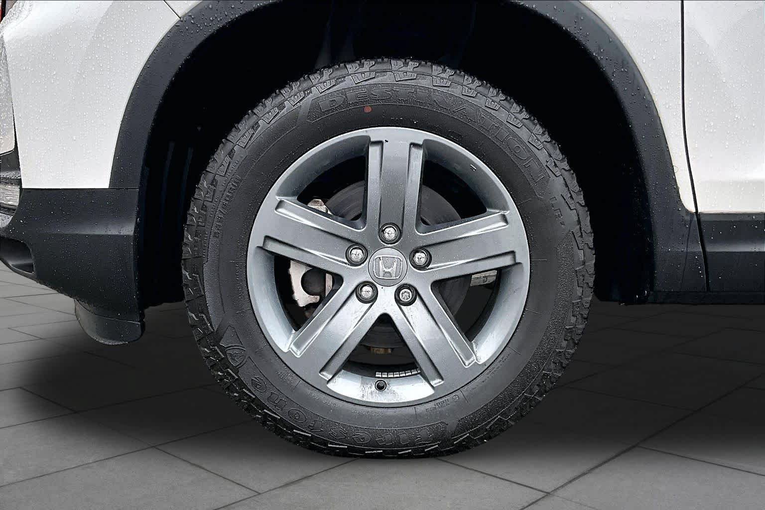 Used 2023 Honda Ridgeline RTL-E image 11