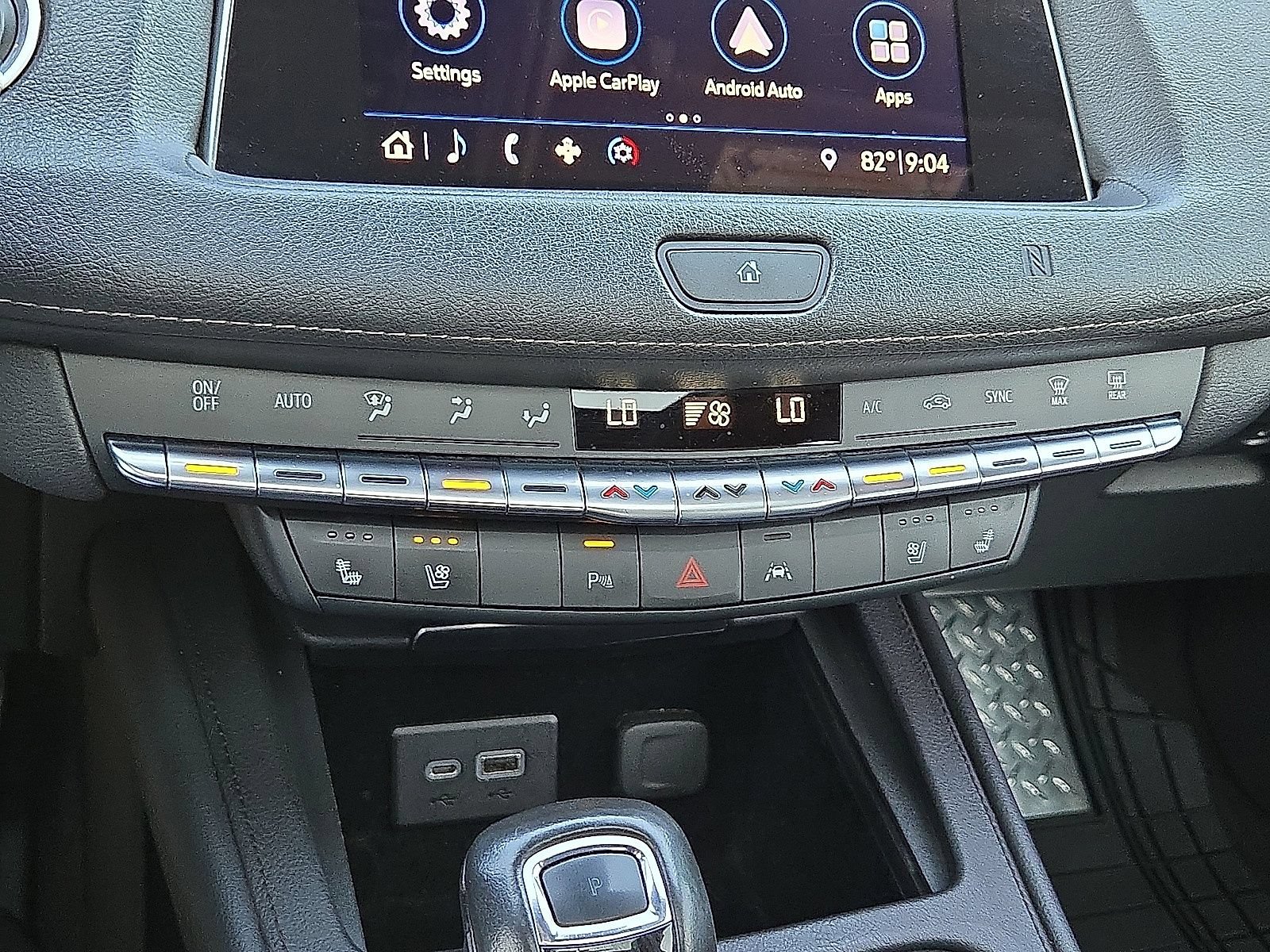 Used 2019 Cadillac XT4 Premium Luxury FWD image 29