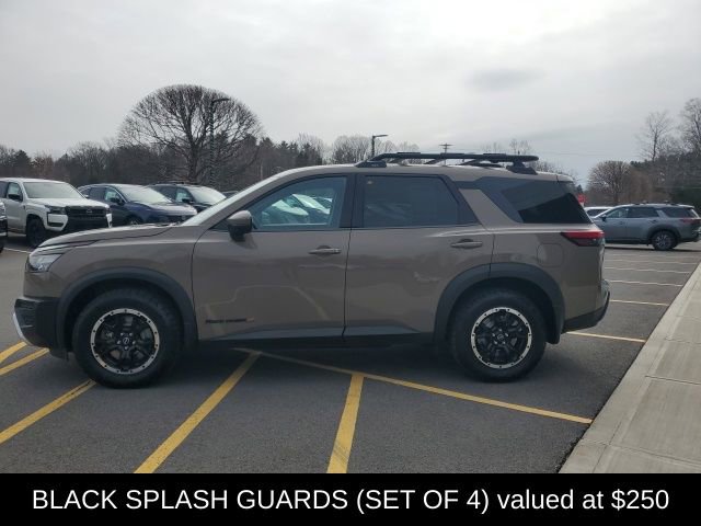Certified 2024 Nissan Pathfinder Rock Creek image 3