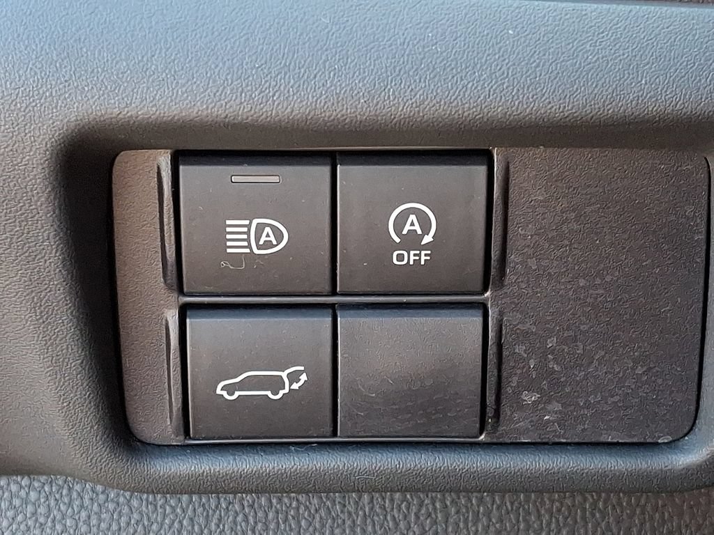 Certified 2025 Toyota Highlander LE AWD/4WD image 27