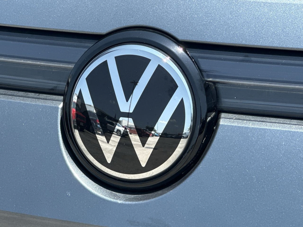 Used 2025 Volkswagen Tiguan S FWD image 46
