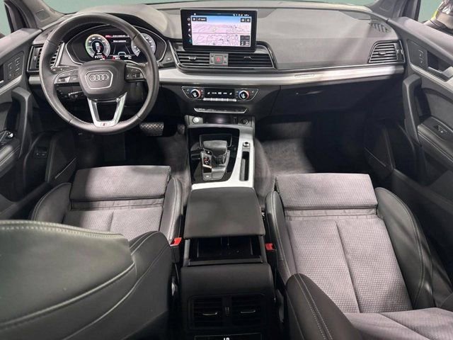 Certified 2023 Audi Q5 e Premium Plus w/ Premium Plus Package AWD/4WD image 11