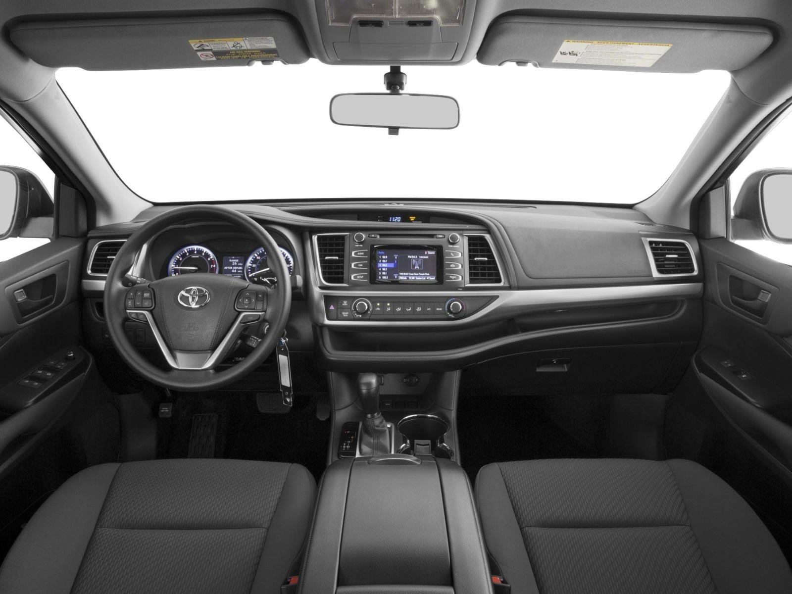 Used 2016 Toyota Highlander LE FWD image 5