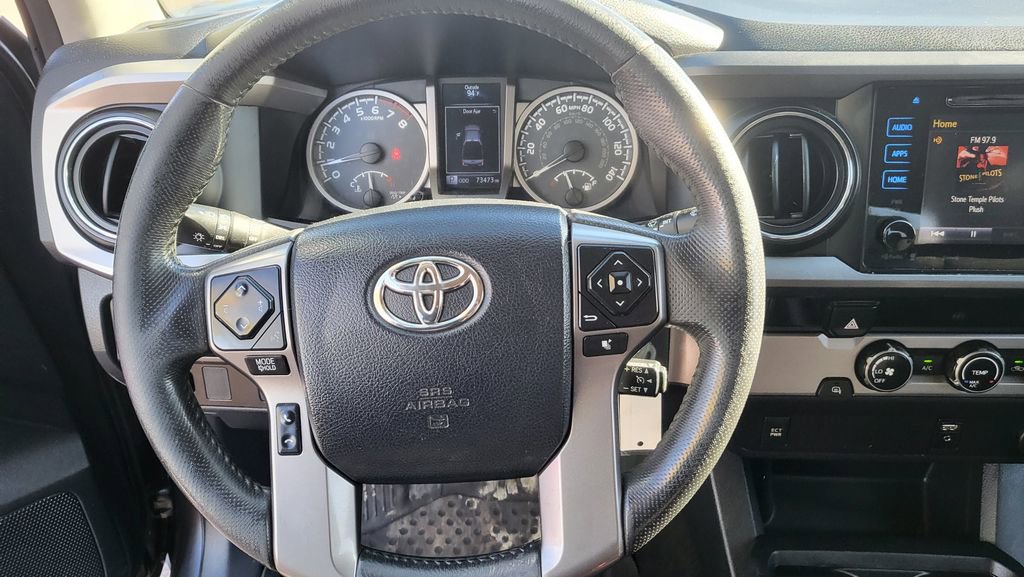 Used 2017 Toyota Tacoma SR5 image 24