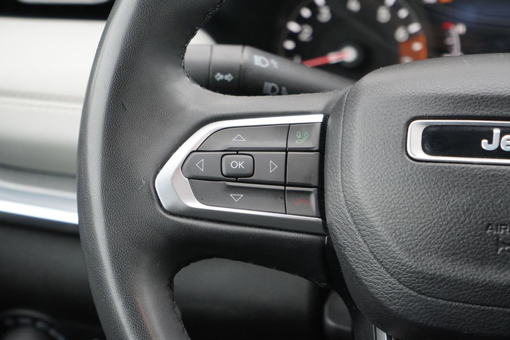 Used 2023 Jeep Compass Limited AWD/4WD image 14