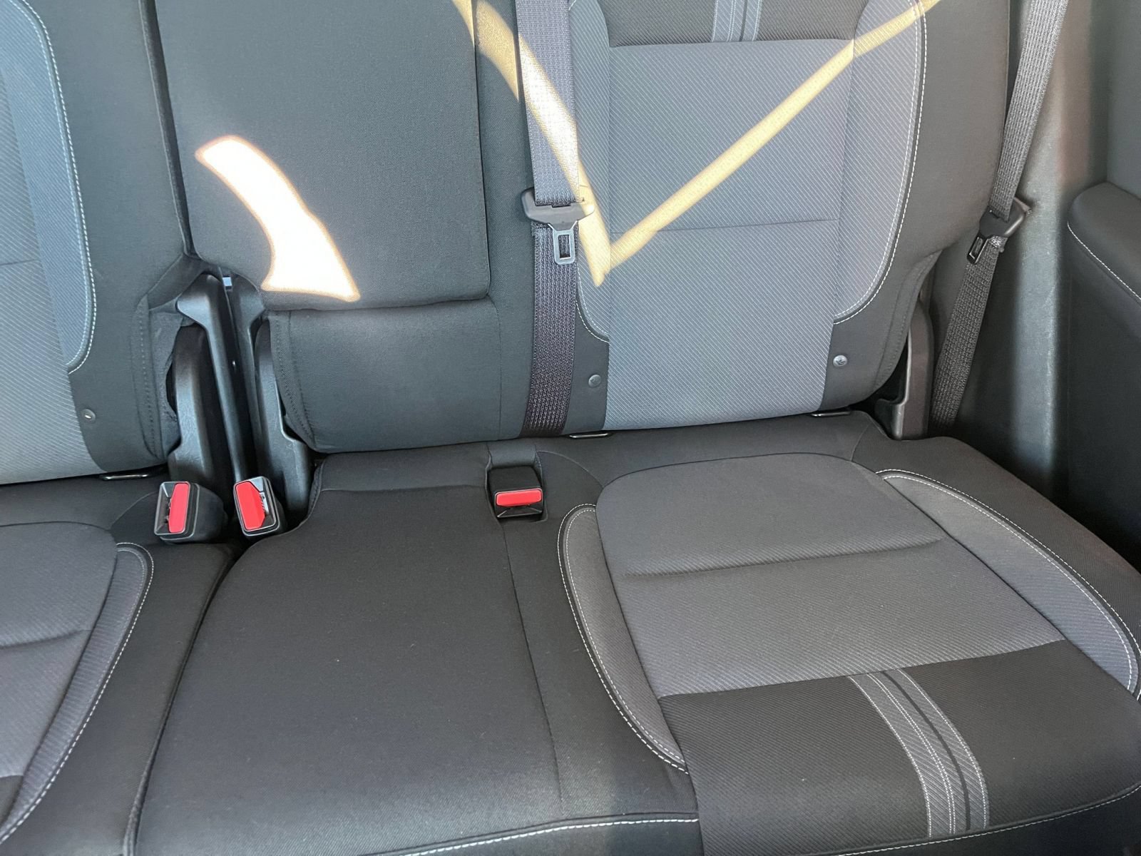 Used 2025 Chevrolet Blazer LT FWD image 37