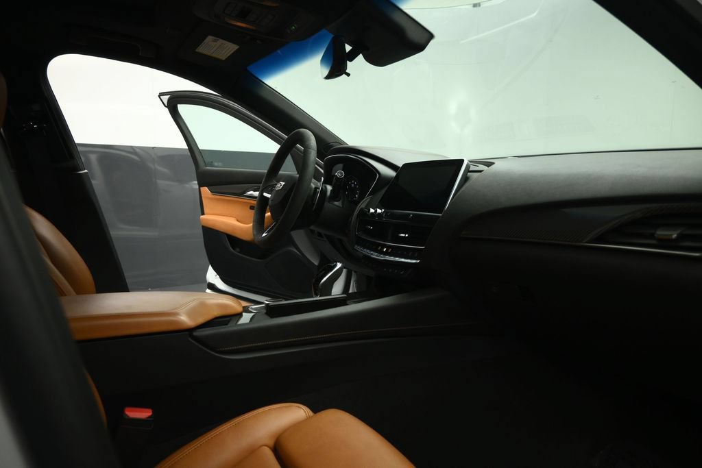 Used 2020 Cadillac CT5 V w/ Platinum Package AWD/4WD image 55