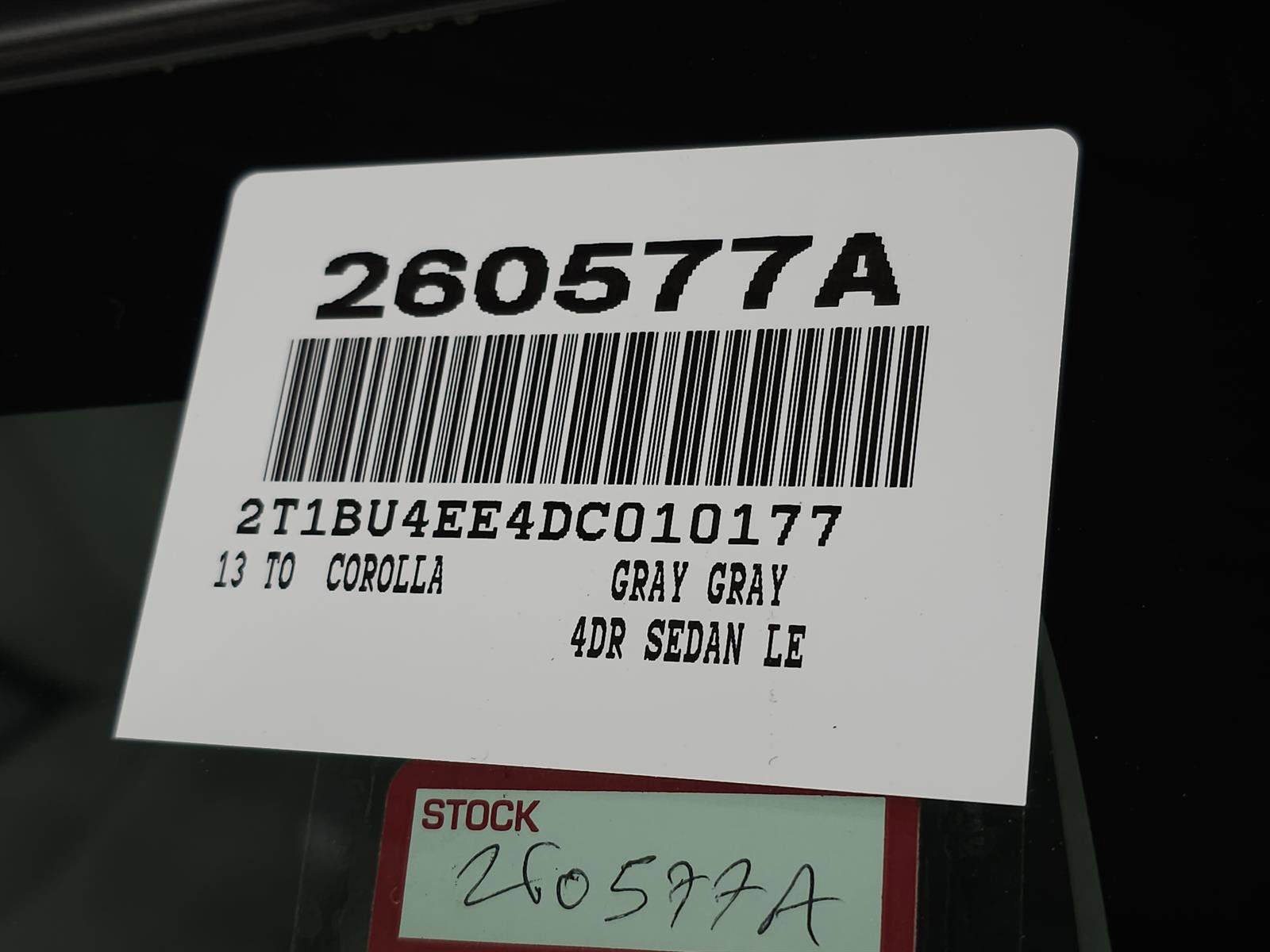 Used 2013 Toyota Corolla LE FWD image 24