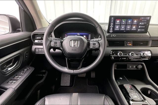 Certified 2026 Honda Passport RTL image 5