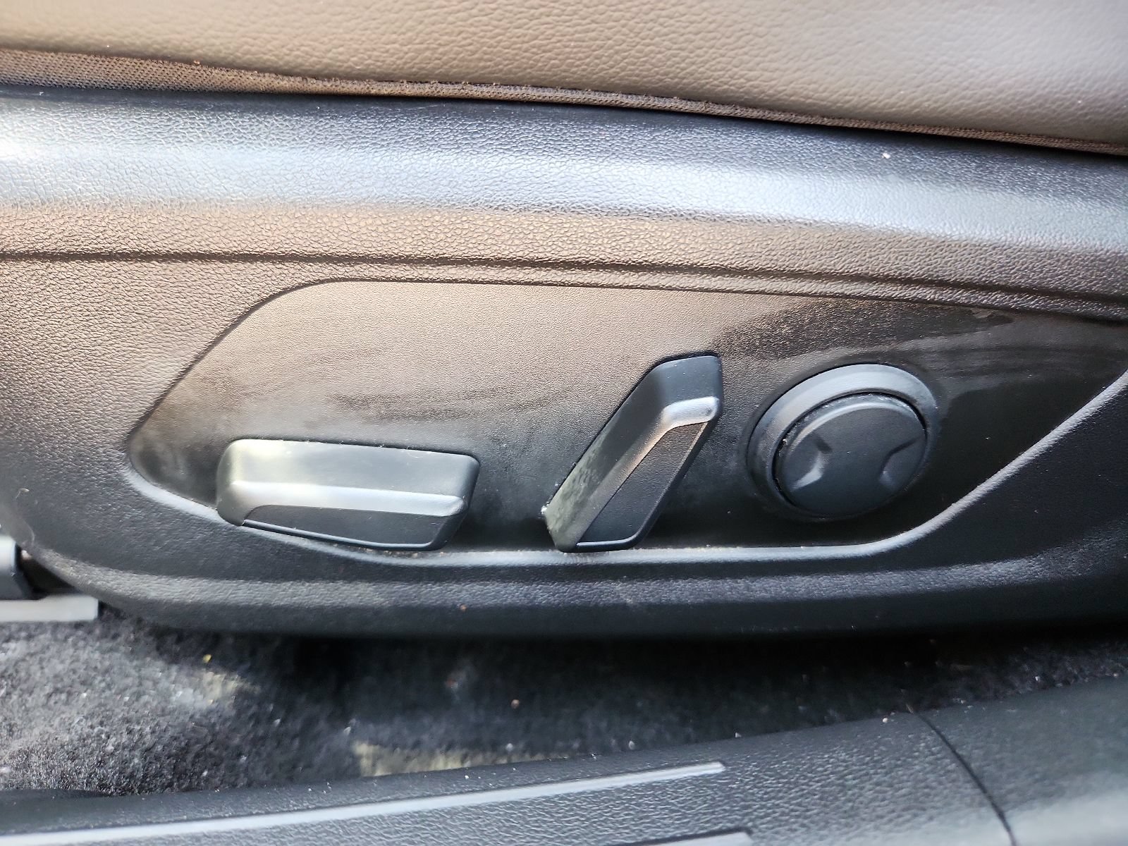Used 2025 Hyundai Elantra N Line FWD image 11