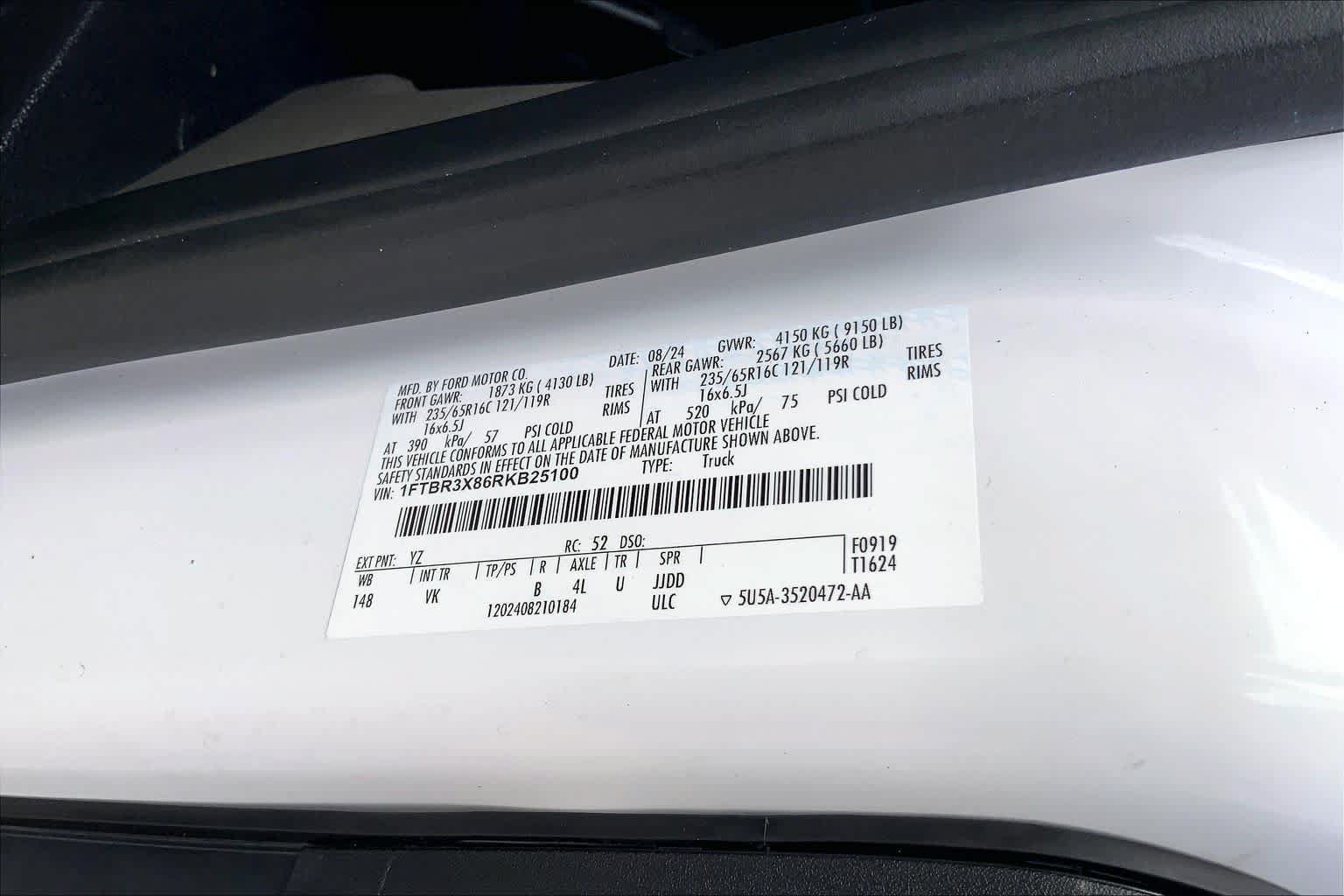 Used 2024 Ford Transit 250 148 High Roof Extended w/ Load Area Protection Package RWD image 29