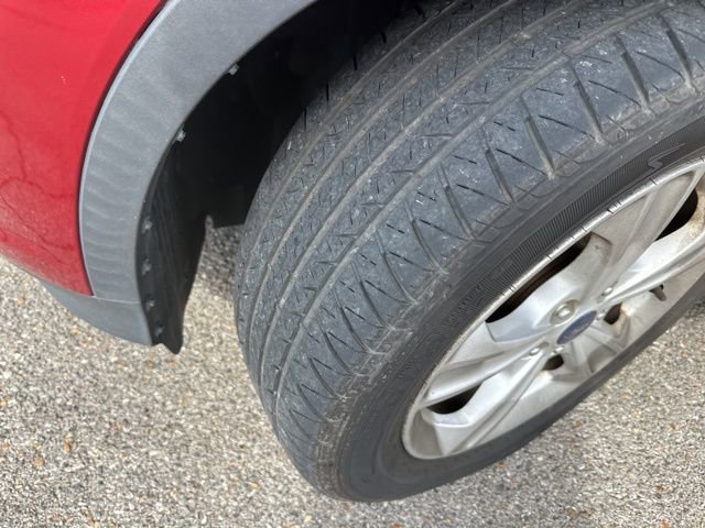 Used 2014 Ford Escape SE image 15