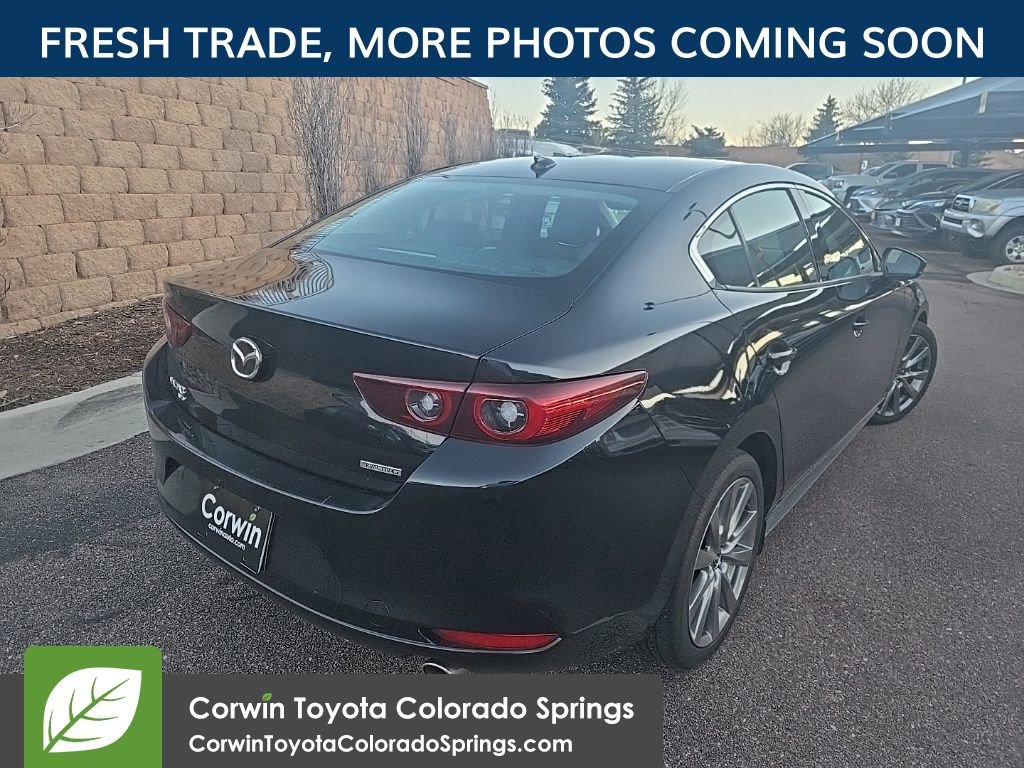 Used 2022 MAZDA MAZDA3 s image 8