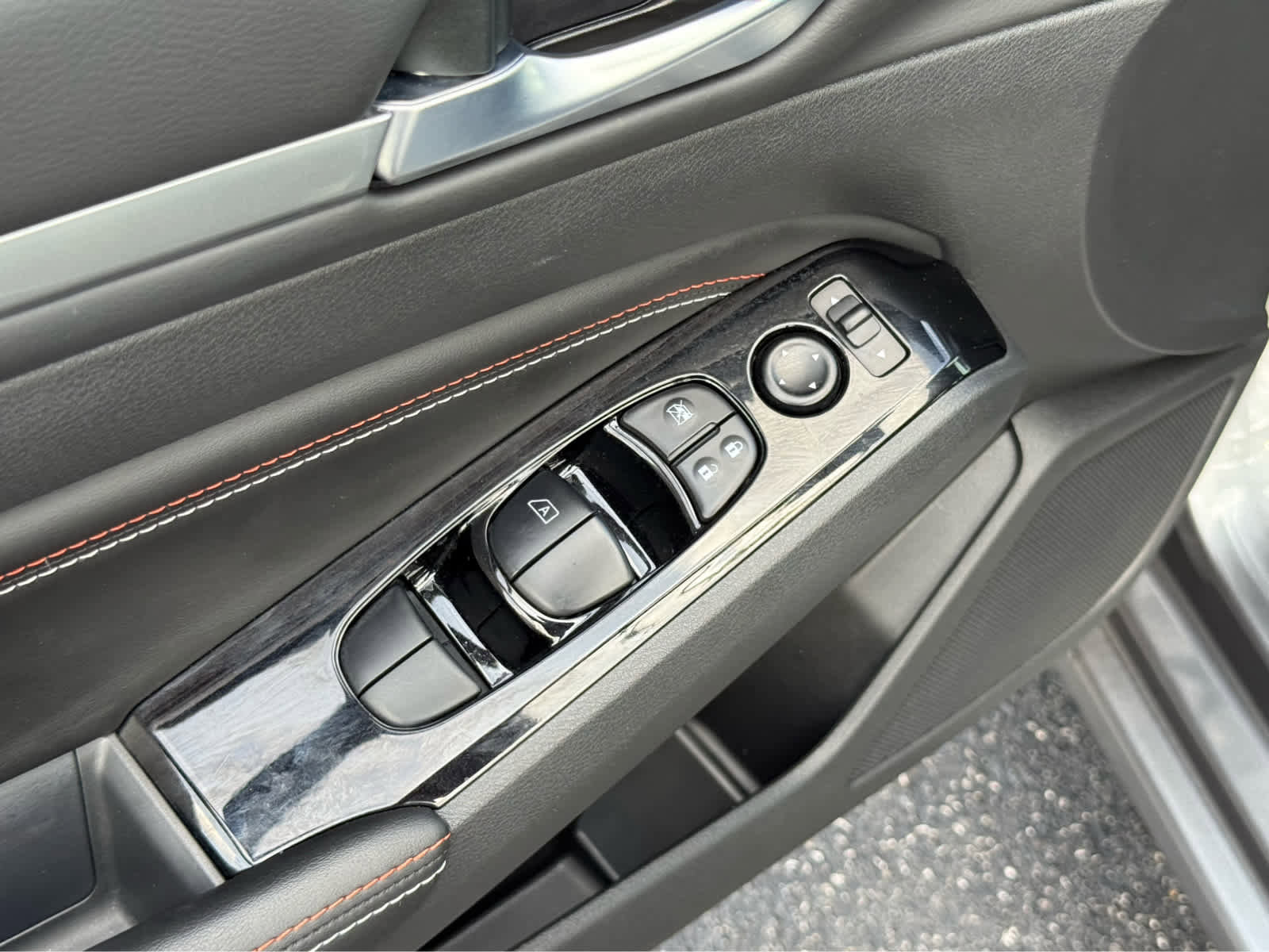 Used 2023 Nissan Altima 2.0 SR image 14