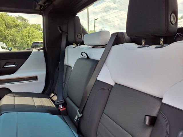 New 2025 GMC Hummer EV 2X image 24