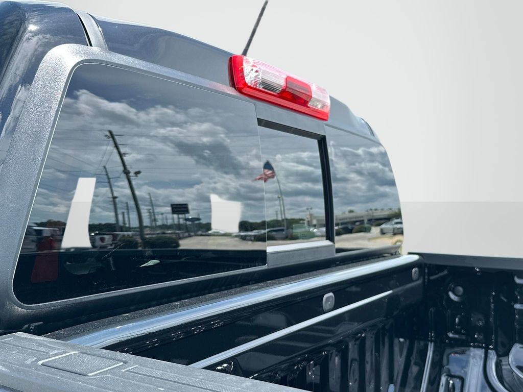 New 2025 GMC Canyon Elevation w/ Convenience Package image 9