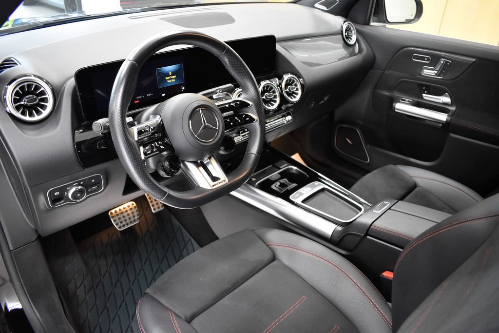 Certified 2025 Mercedes-Benz GLA 35 AMG 4MATIC image 15