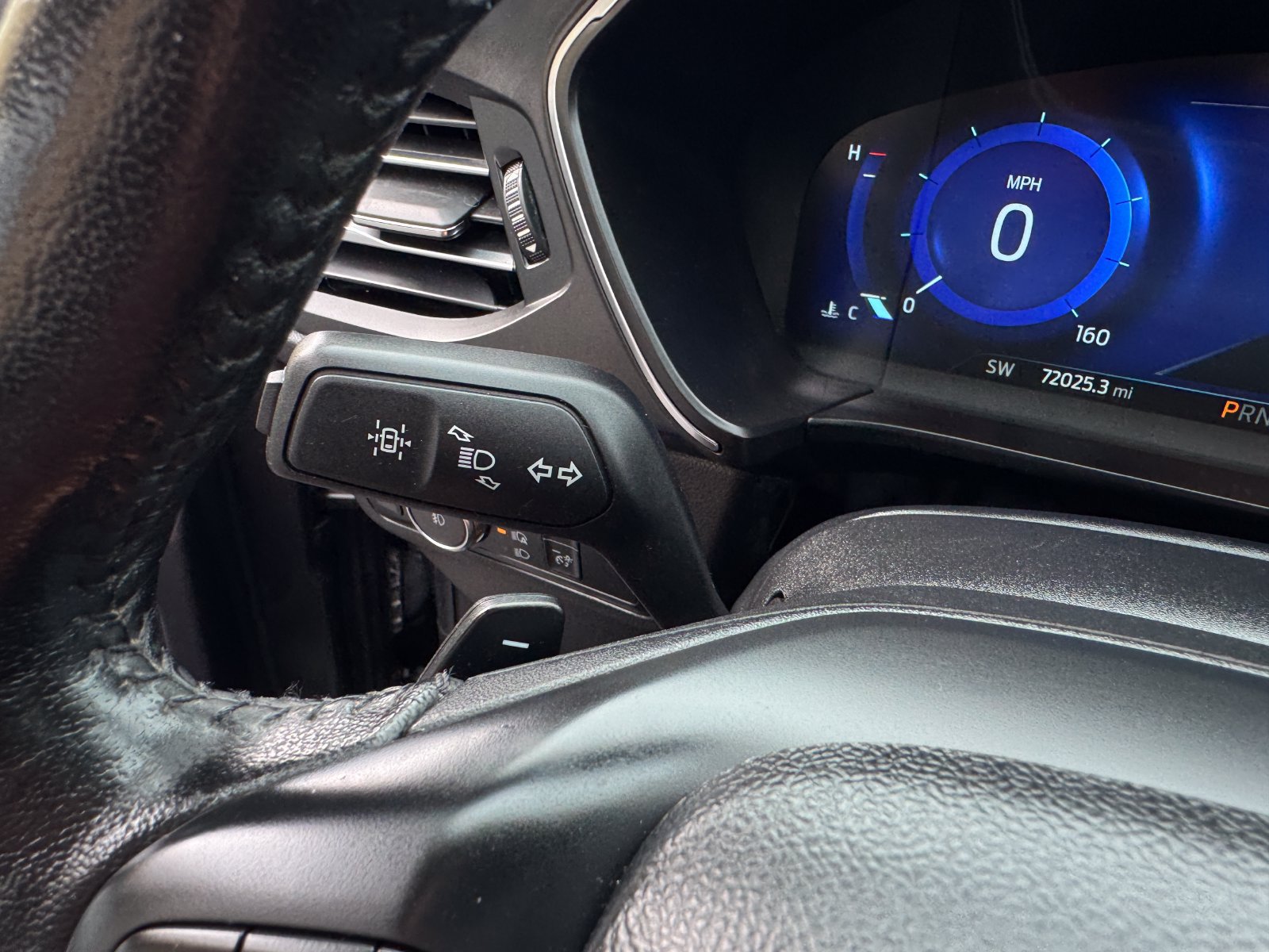 Used 2020 Ford Escape Titanium AWD/4WD image 33