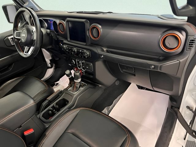 Used 2023 Jeep Gladiator Mojave w/ Cold Weather Group AWD/4WD image 13