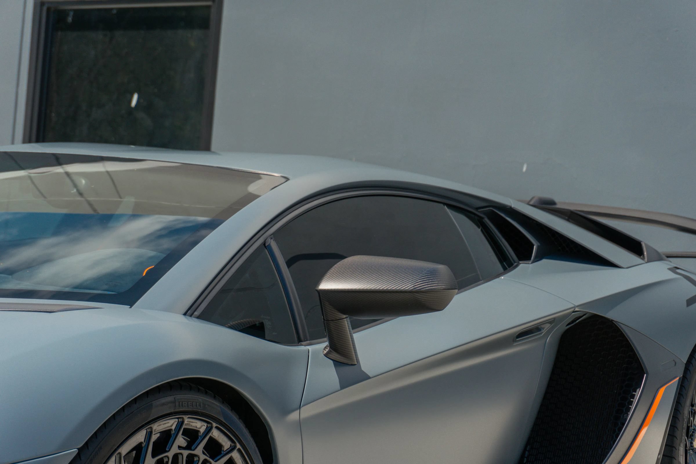Used 2019 Lamborghini Aventador SVJ AWD/4WD image 30
