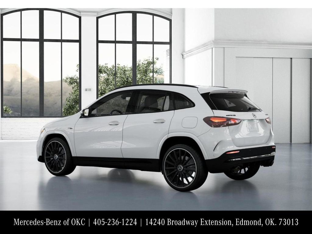 New 2026 Mercedes-Benz GLA 35 AMG 4MATIC image 30