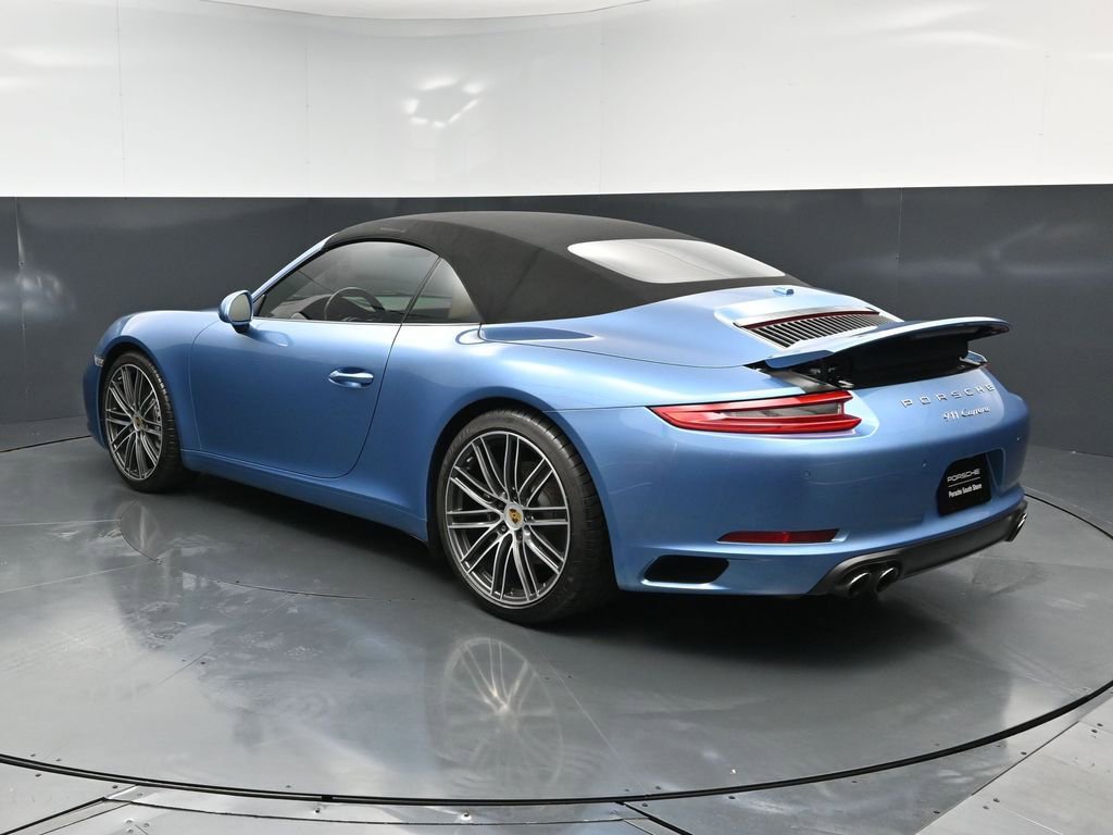 Certified 2019 Porsche 911 Carrera RWD image 3