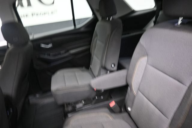 Used 2020 Chevrolet Traverse LT FWD image 21