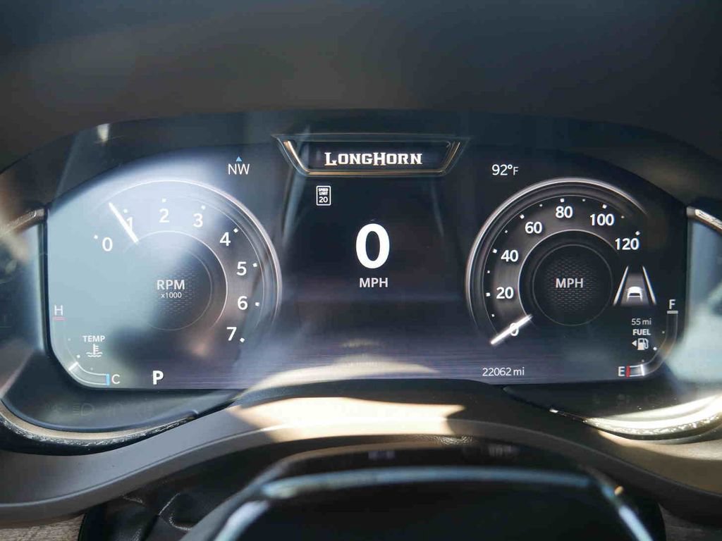 Used 2025 RAM 1500 Limited AWD/4WD image 48