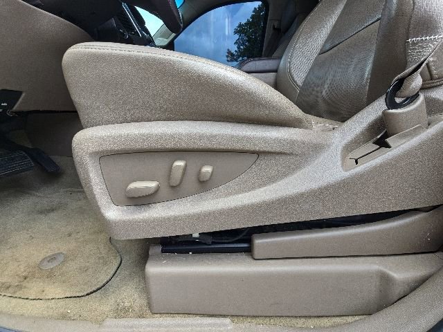 Used 2016 Chevrolet Tahoe LTZ AWD/4WD image 24