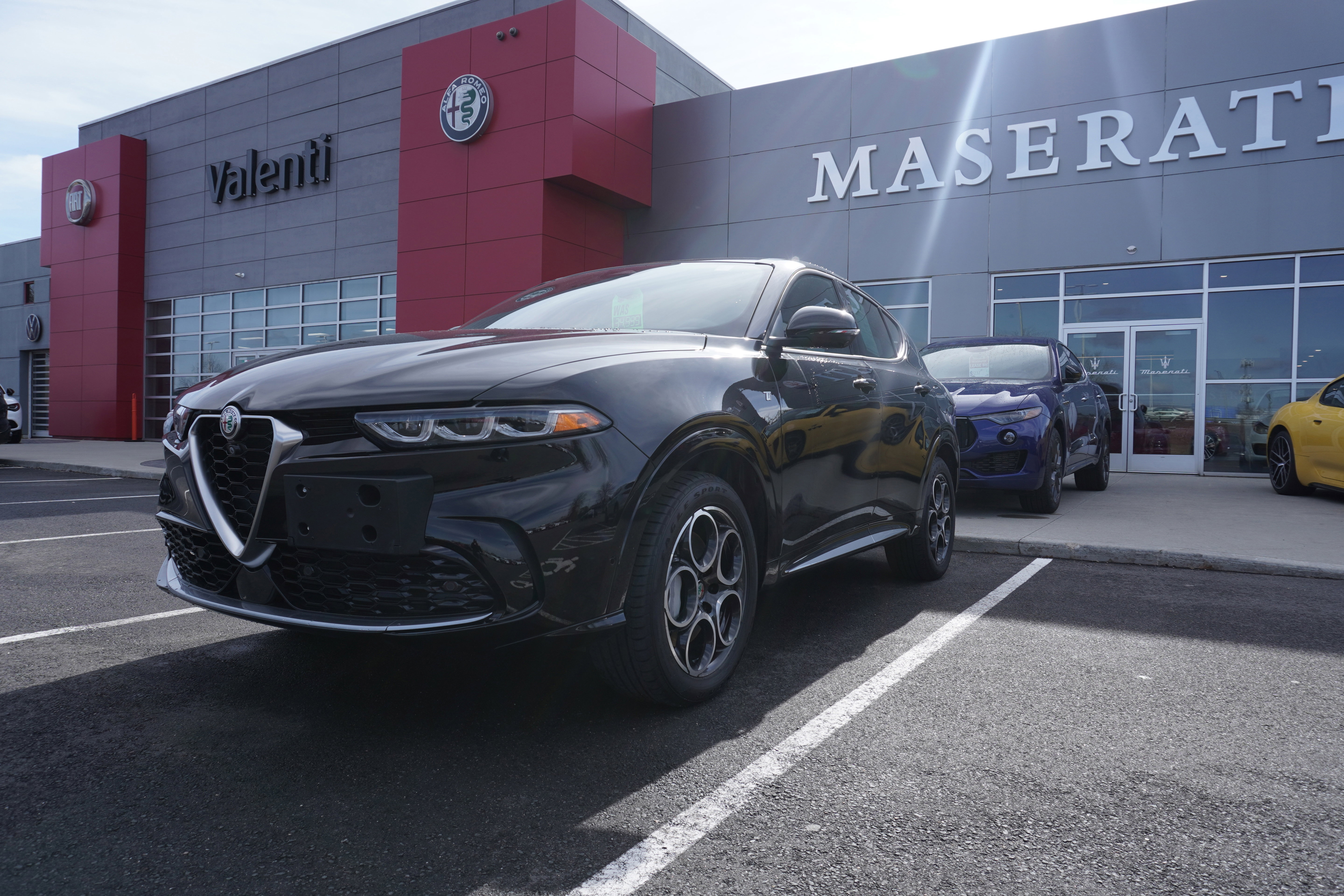 Used 2024 Alfa Romeo Tonale Ti image 1