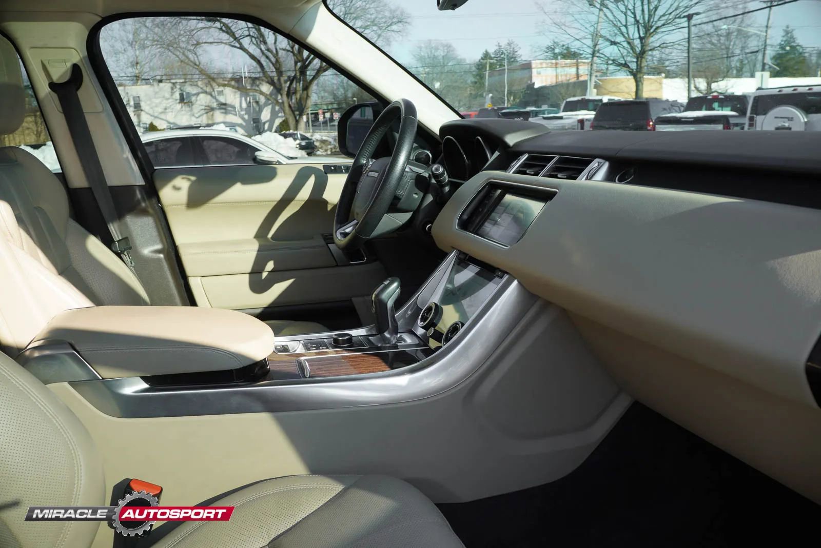 Used 2014 Land Rover Range Rover Sport image 36