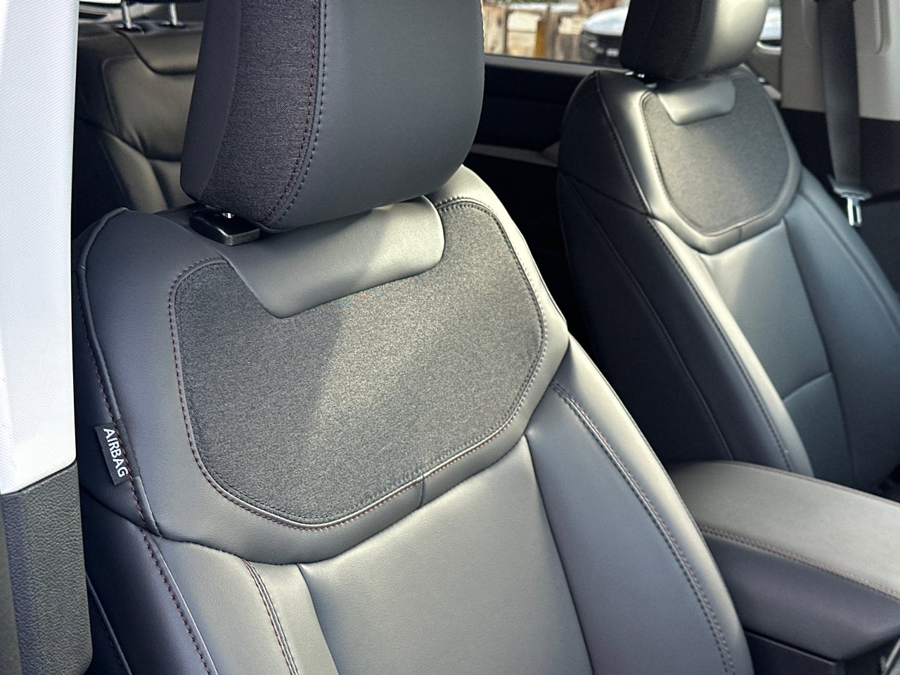 New 2026 Ford Explorer Active w/ Active Comfort Package image 12