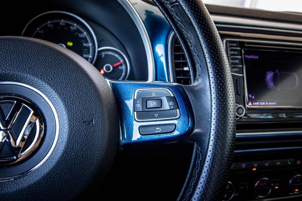 Used 2019 Volkswagen Beetle 2.0T SE image 28