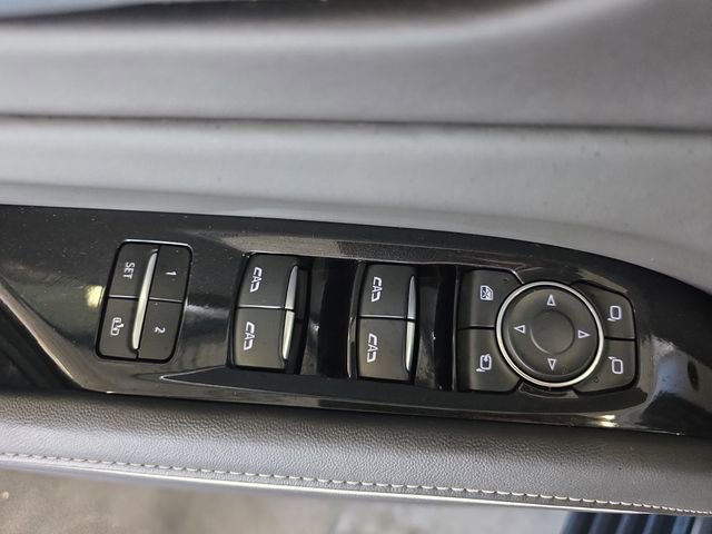 Certified 2024 Cadillac Escalade Sport Platinum image 31