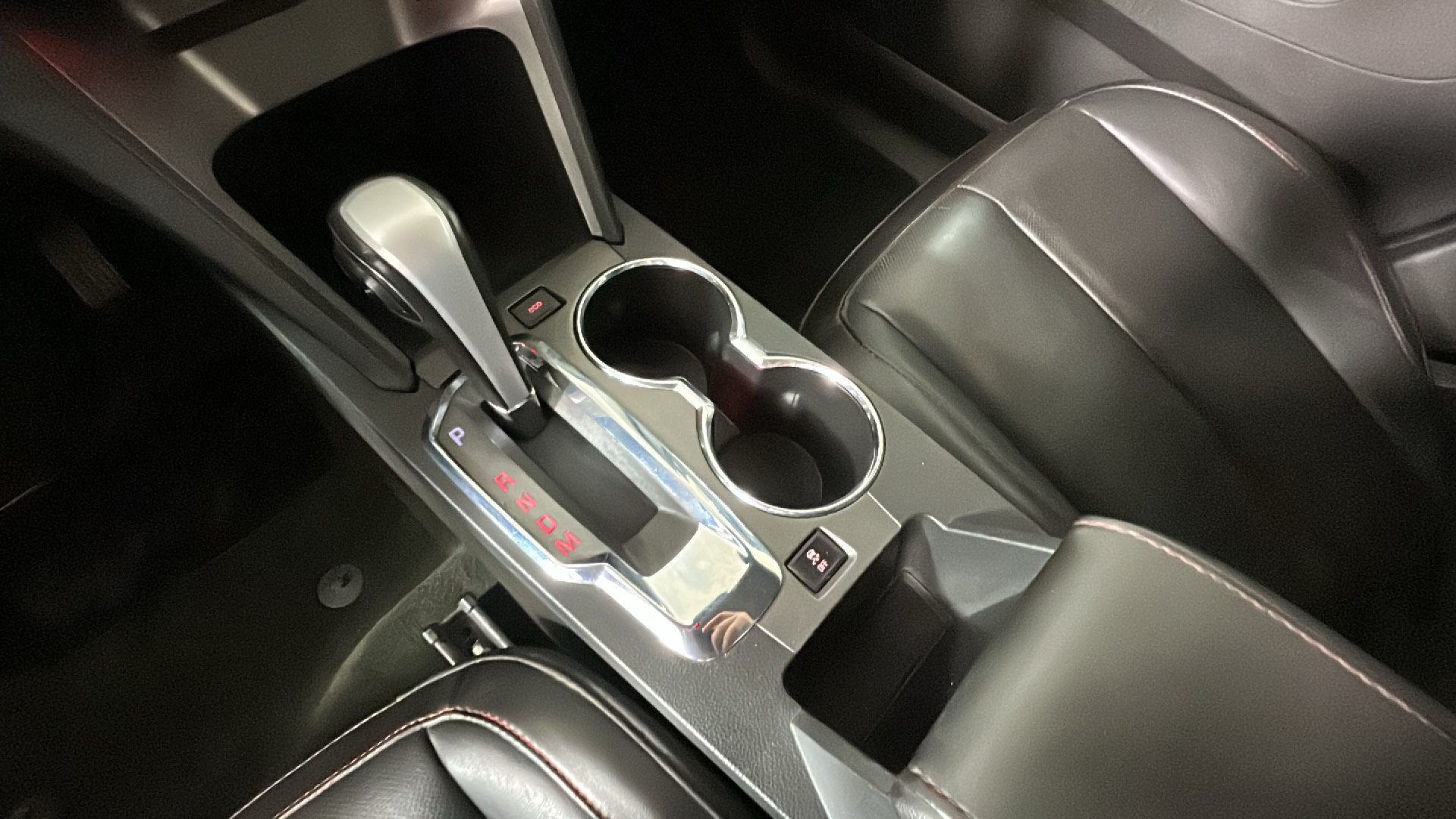 Used 2013 GMC Terrain SLT FWD image 24