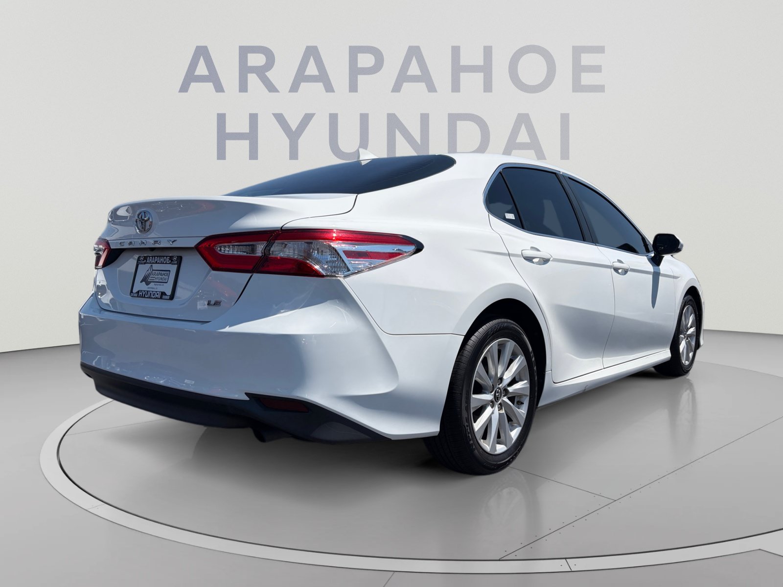 Used 2019 Toyota Camry LE FWD image 5