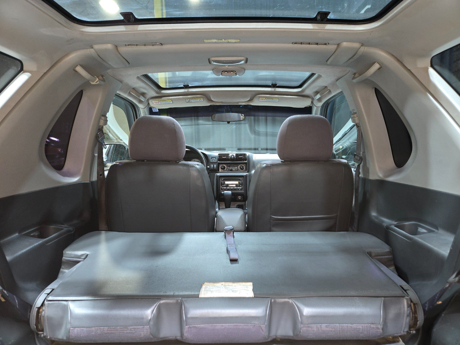Used 2002 Isuzu Rodeo Sport RWD image 76