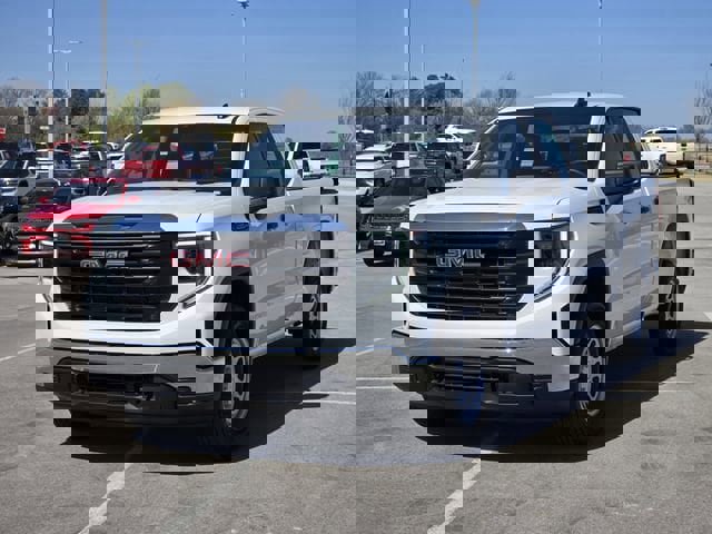 New 2026 GMC Sierra 1500 Pro image 2