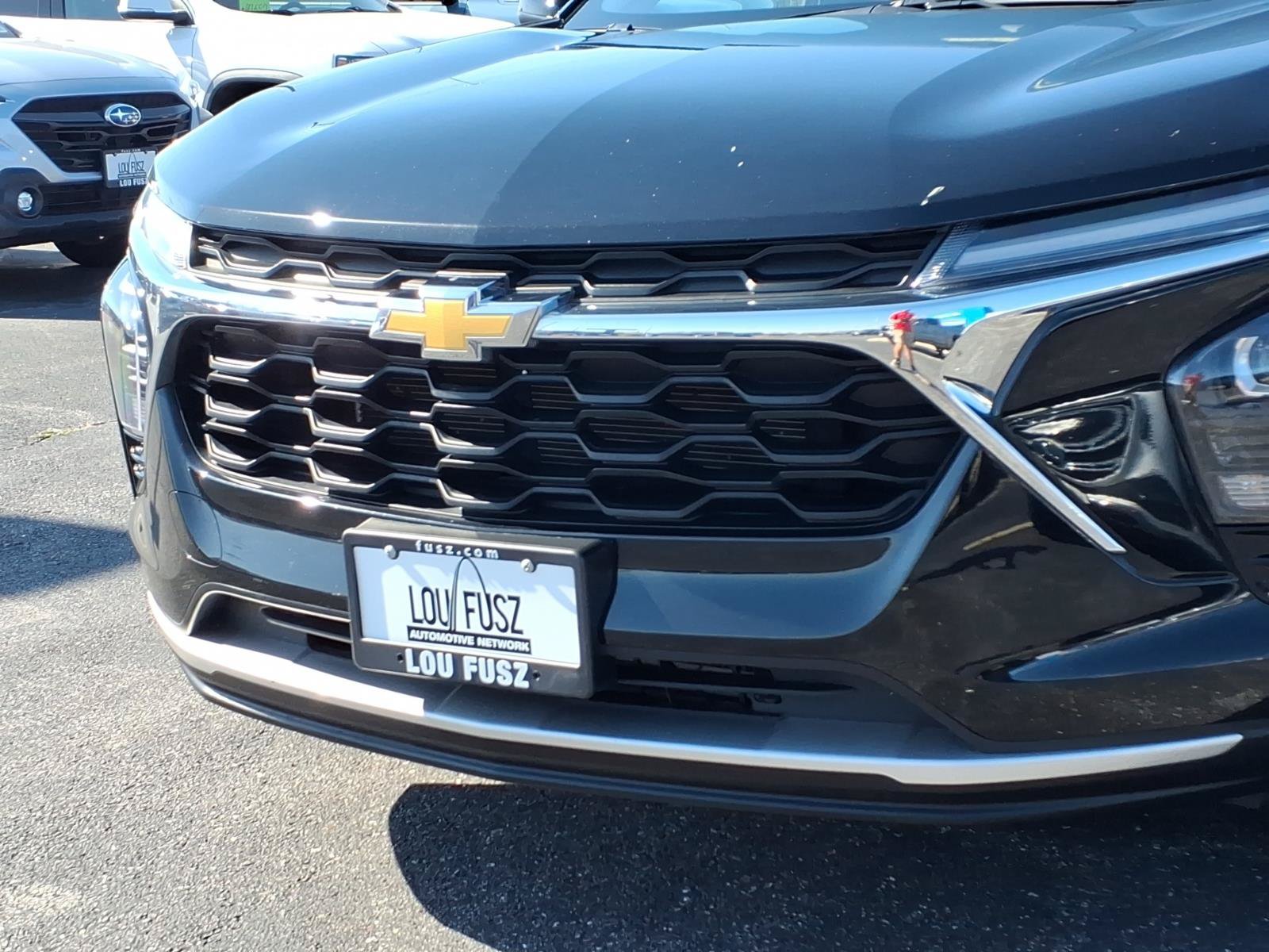 Used 2024 Chevrolet Trax LT w/ Driver Confidence Package FWD image 33