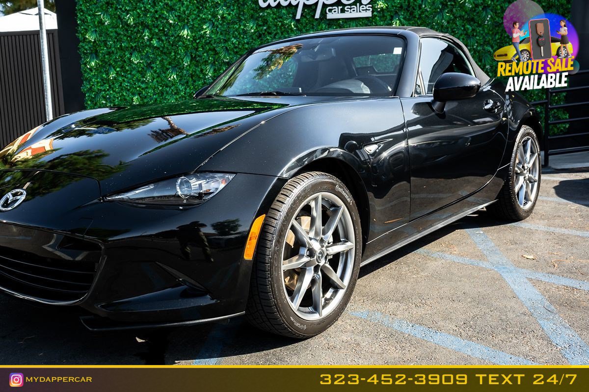 Used 2022 MAZDA MX-5 Miata Grand Touring w/ Weather Package RWD image 2