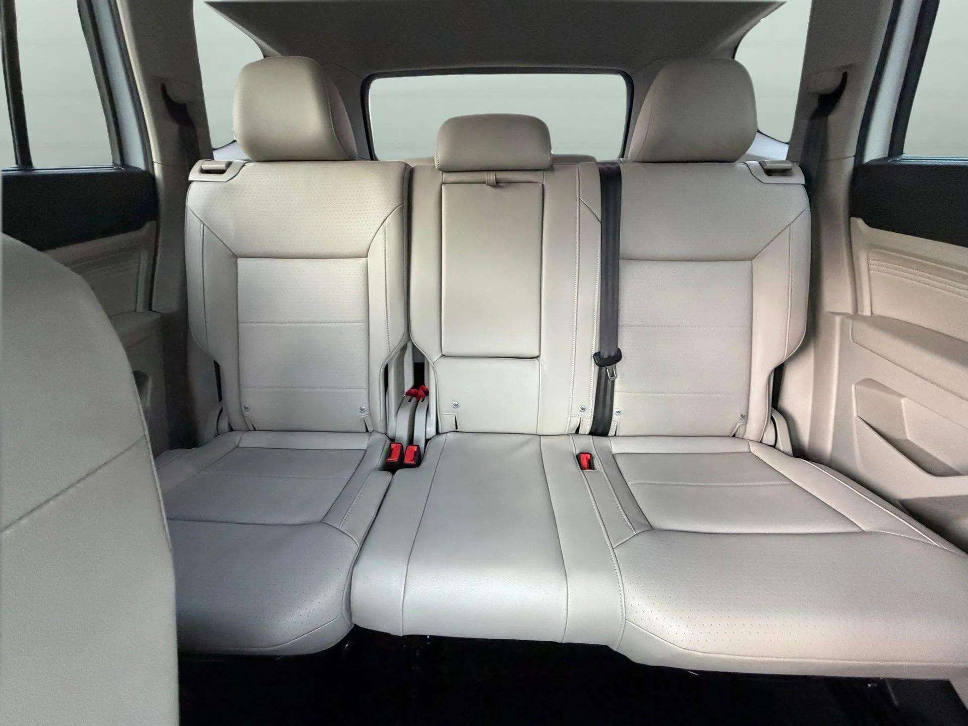 Used 2022 Volkswagen Atlas SE image 15