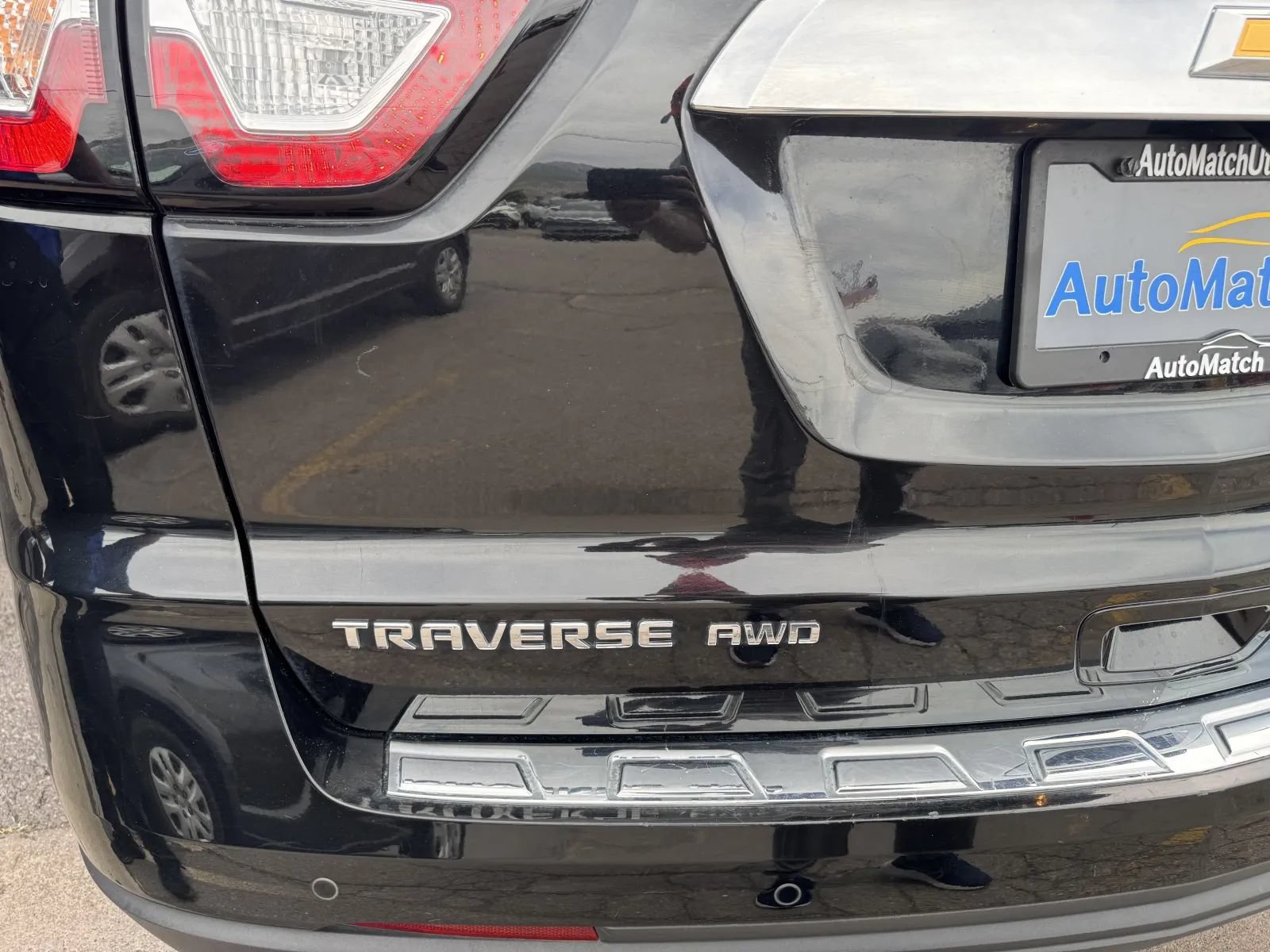 Used 2017 Chevrolet Traverse Premier w/ LPO, 'HIT The Road' Package AWD/4WD image 36