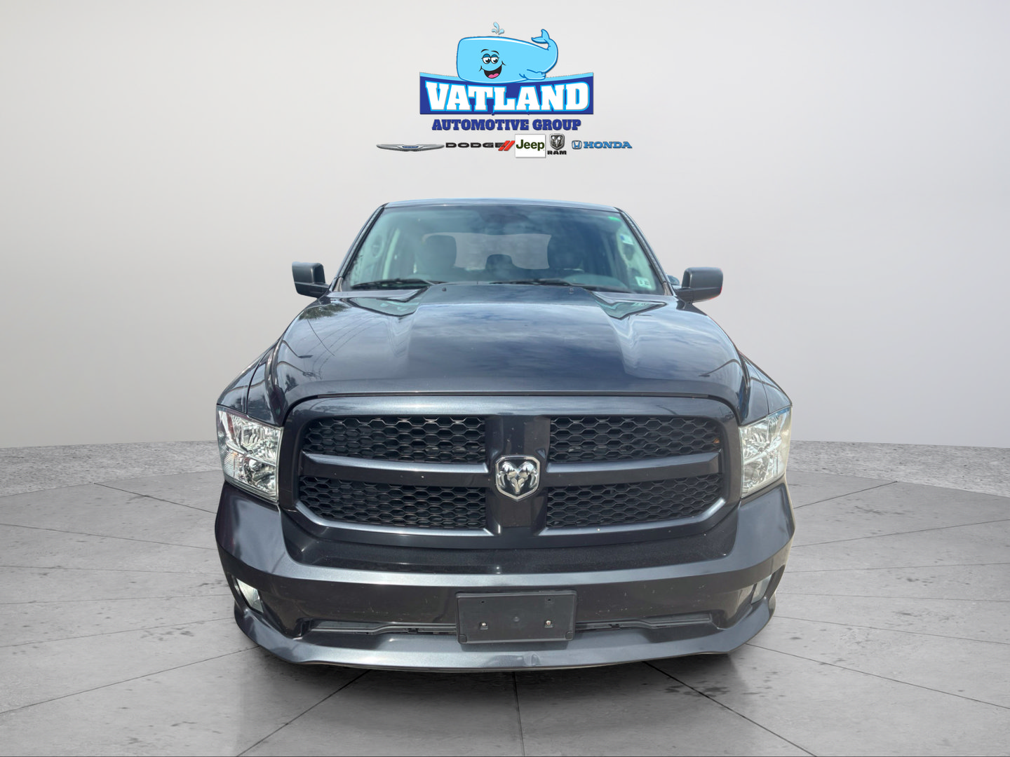 Certified 2017 RAM 1500 Express AWD/4WD image 8