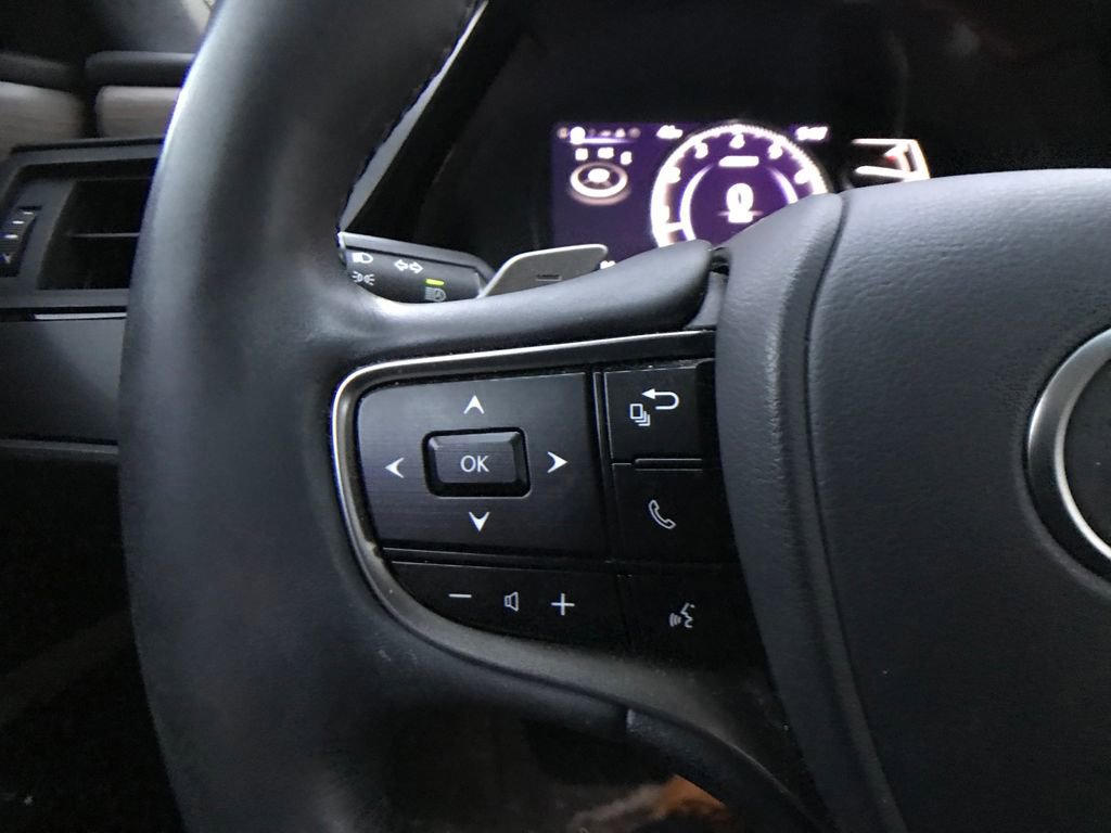 Used 2023 Lexus ES 350 w/ Premium Package image 24