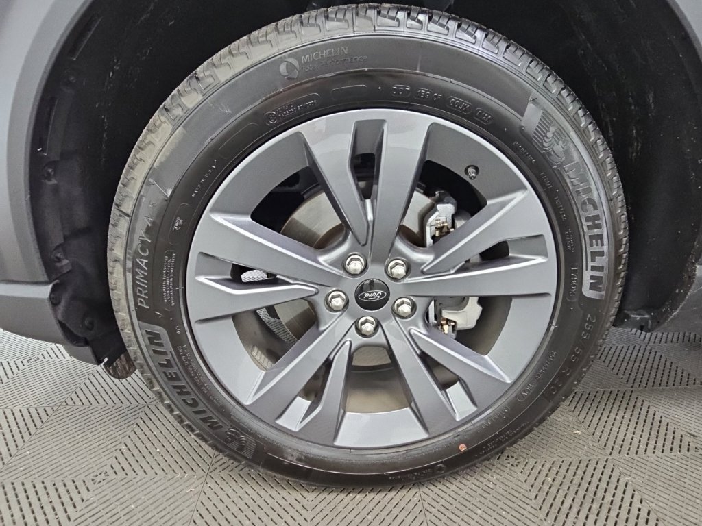 Used 2026 Ford Explorer Active w/ Active Comfort Package AWD/4WD image 47