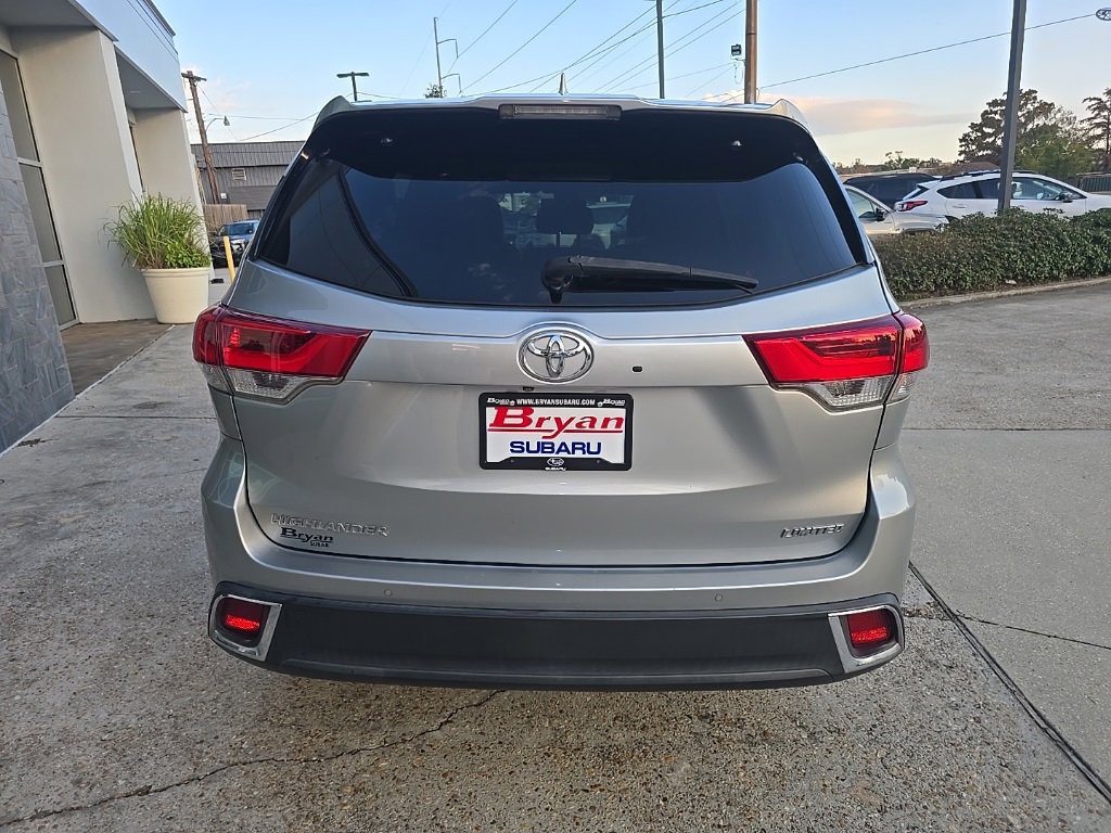 Used 2018 Toyota Highlander Limited image 23