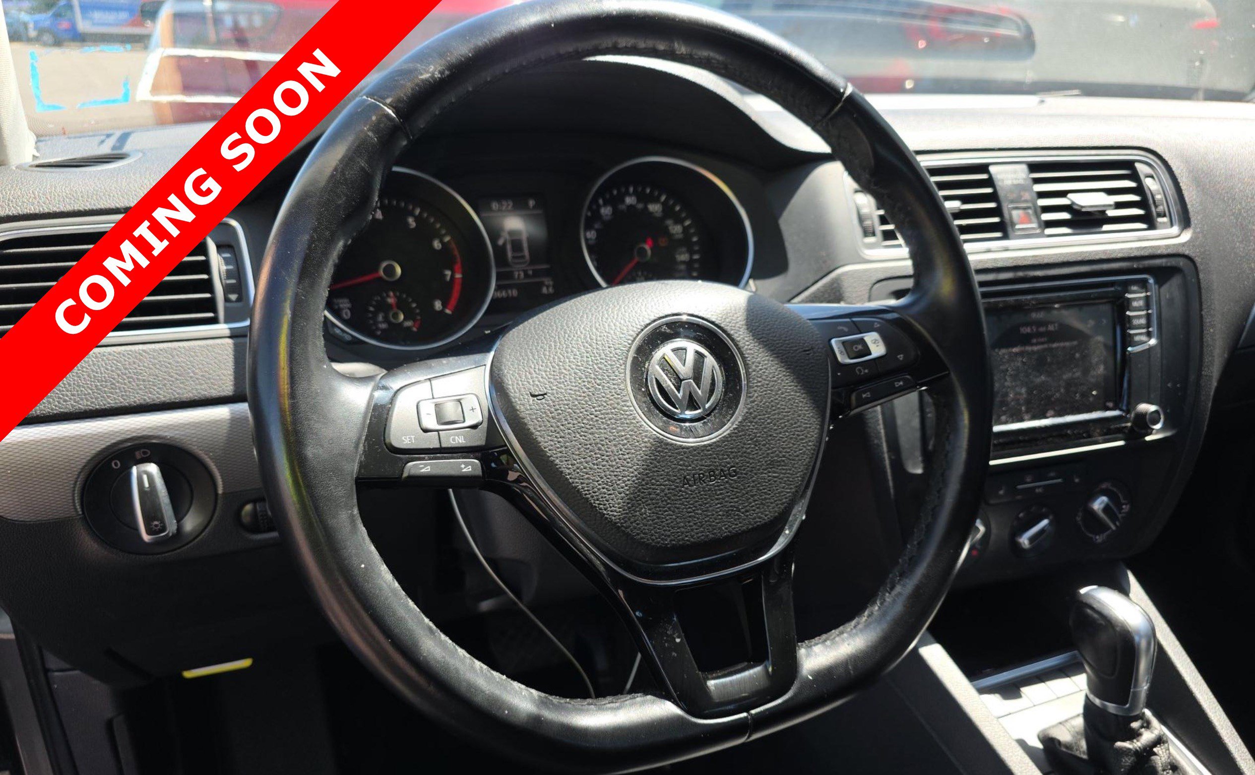 Used 2017 Volkswagen Jetta SE FWD image 5